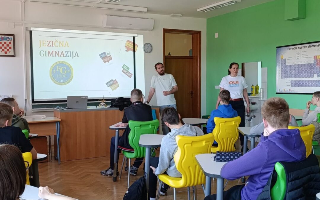 Zabavno i interaktivno predstavljanje jezične gimnazije u našoj školi