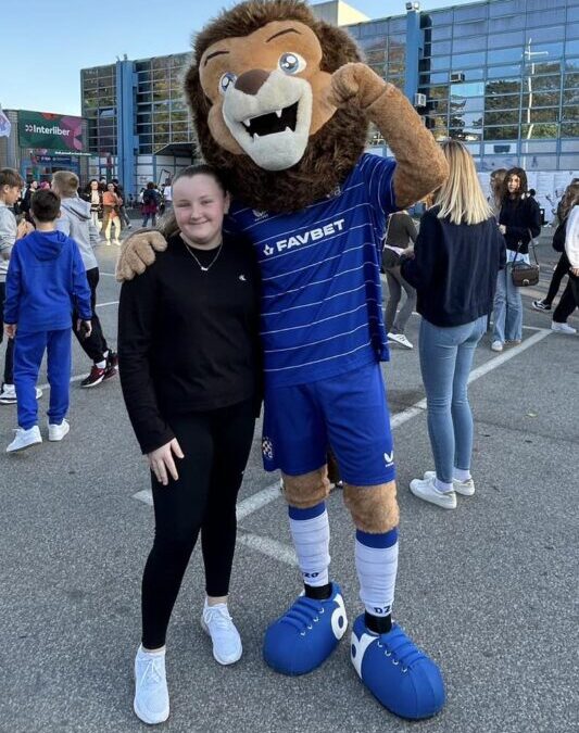 Ena Pajnić – kreativna čitateljica i finalistica Nacionalnog kviza za poticanje čitanja 2025.