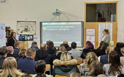 Posjet djelatnica Obiteljskog centra Koprivnica i predavanje za roditelje učenika razredne nastave