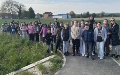 Dan planeta Zemlje obilježen šetnjom učenika matične i područne škole